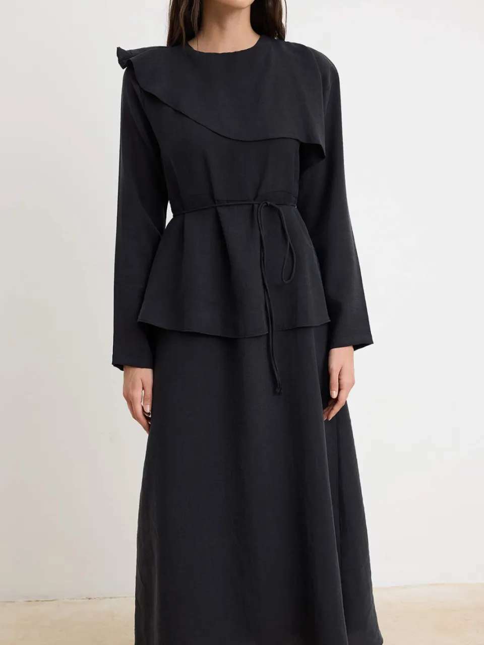 Trendyol Modest Dames Zwart Effen Maxi Lang Casual Skater Modest Jurken, foto 2