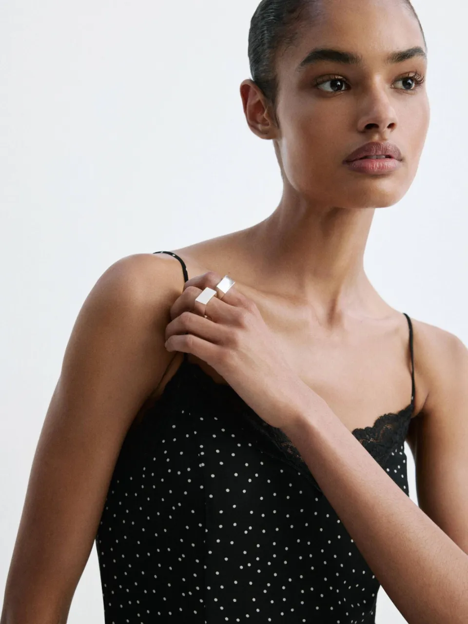 Mango midi zomerjurk met split en stippen - zwart, foto 8