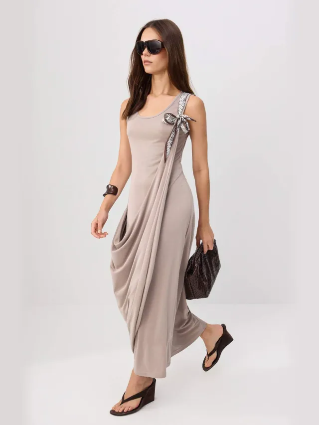 Trendyol TRENDYOLMİLLA Dames Beige Effen Midi Mouwloos Recht Jurken Taupe
