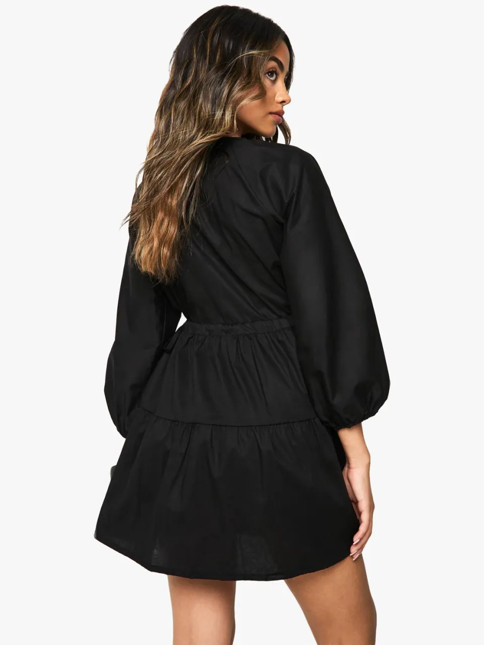 boohoo Dames Katoenen popeline gerafelde ballonmouw smock jurk zwart, foto 2