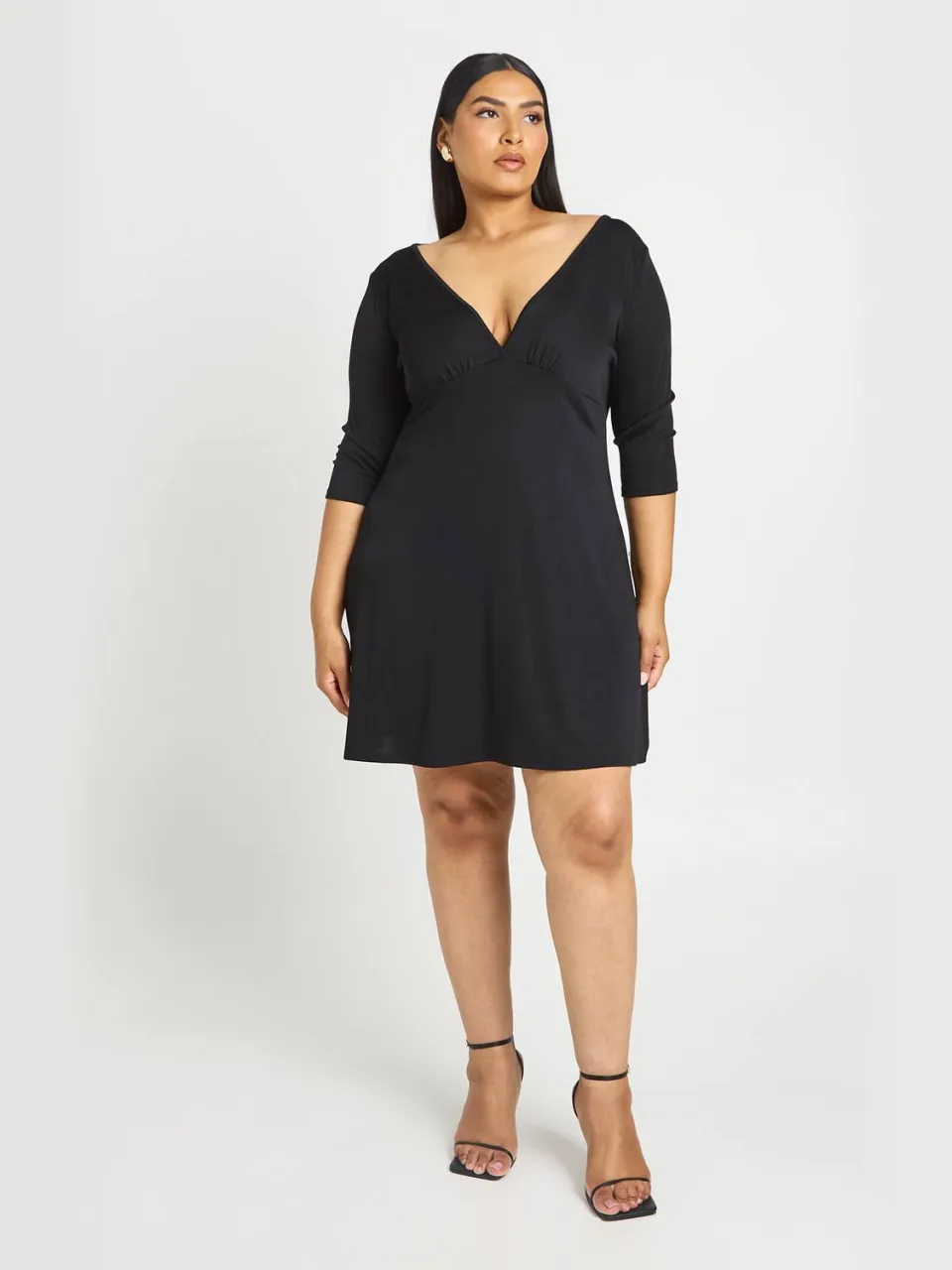 boohoo Dames Plus Driekwart V-hals Jurk Met Rechte Snit zwart, foto 3