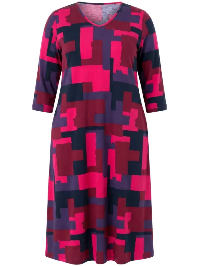 Ulla Popken Dames - Maxi-jurk grafische print V-hals 3/4 mouwen zakken - Donker wijnrood - Maat 66+