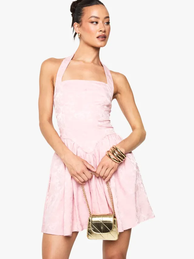 boohoo Dames Hoge Halter Jaquard Square Neck Skater Jurk Pale Pink