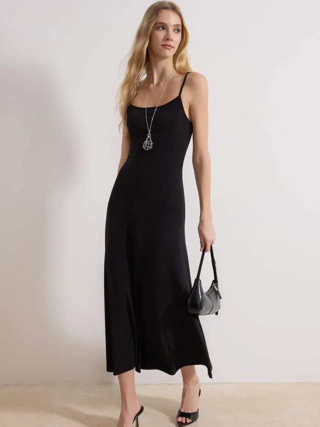 Turkishsouq Platte, mouwloze maxi-jurk voor dames, geschikt voor overdag en 's avonds, in A-lijn model. Zwart