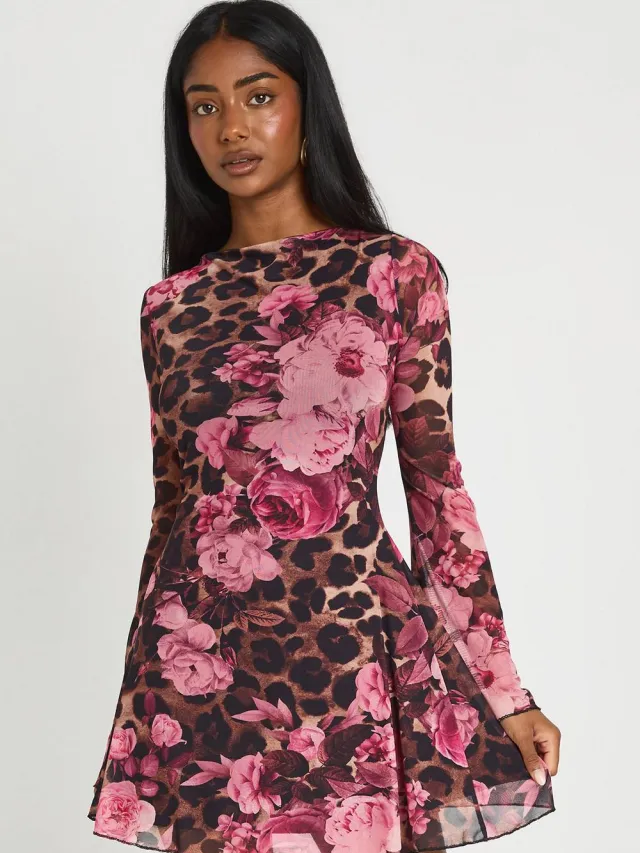 boohoo Dames Luipaard Rozen Print Uitlopende Mouwen Mini Jurk, foto 2