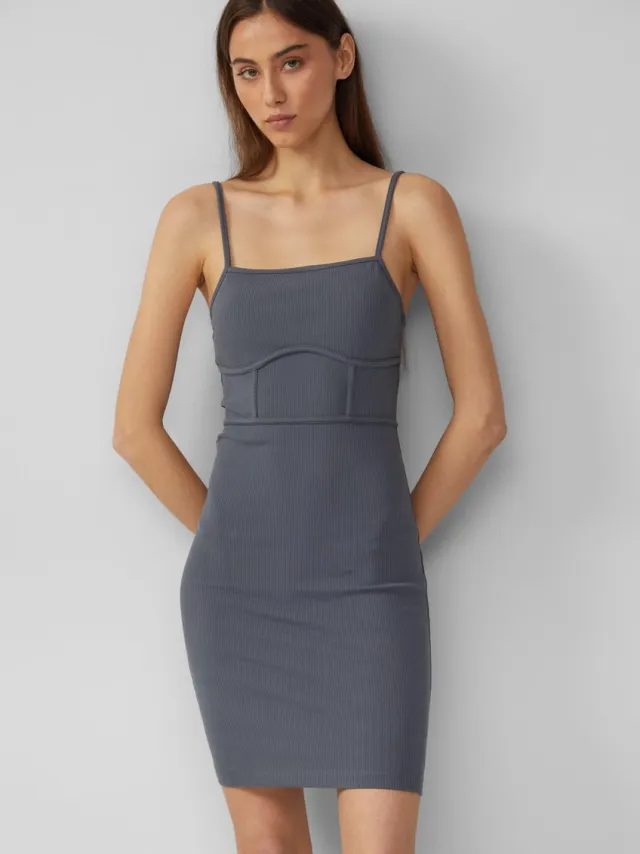 QS female - Elastische jurk met spaghettibandjes en naaddetails | QS x Vanessa Mai donkergrijs