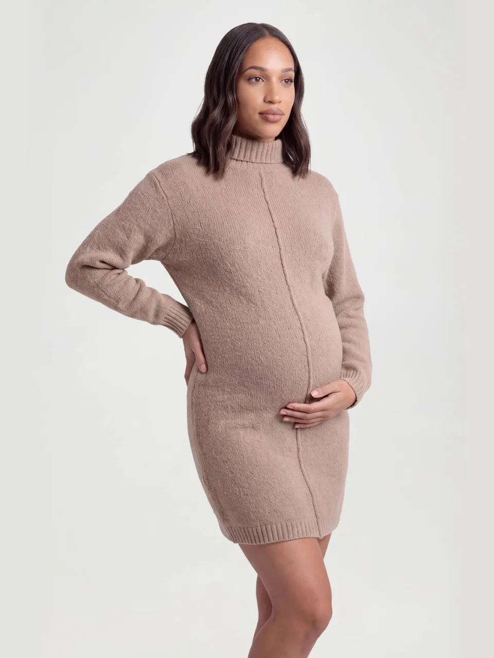 boohoo Dames Zwangerschaps Geribbelde Mini Trui-jurk Met Hoge Hals En Naaddetail taupe, foto 2