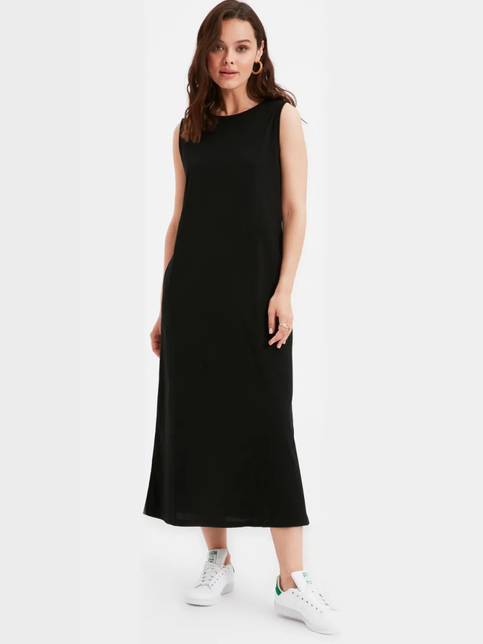 Trendyol Modest Dames Zwart Effen Maxi Mouwloos Casual Recht Modest Jurken, foto 2