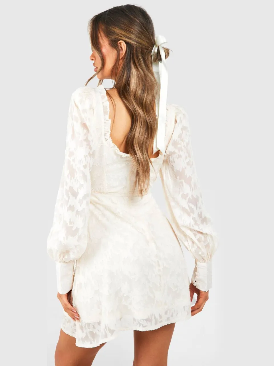 boohoo Dames Textured Corset Milkmaid Mini Dress crème, foto 3