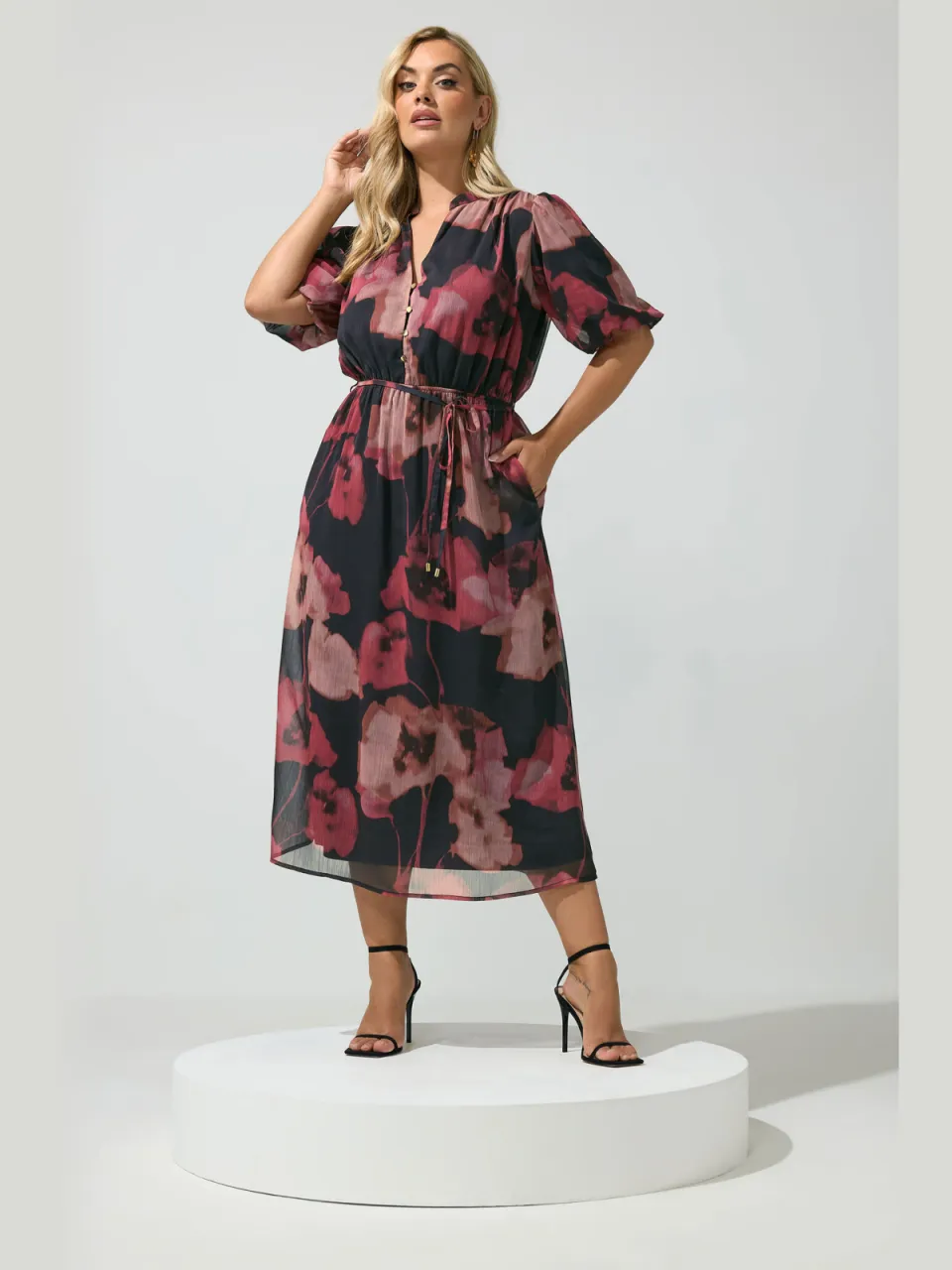 Yours London Curve Rode Jurk Met Wazige Bloemenprint En Pofmouwen rood, foto 2