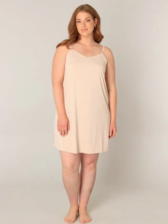 Base Level CURVY BLCYanira Jurk - Nude-0(44)