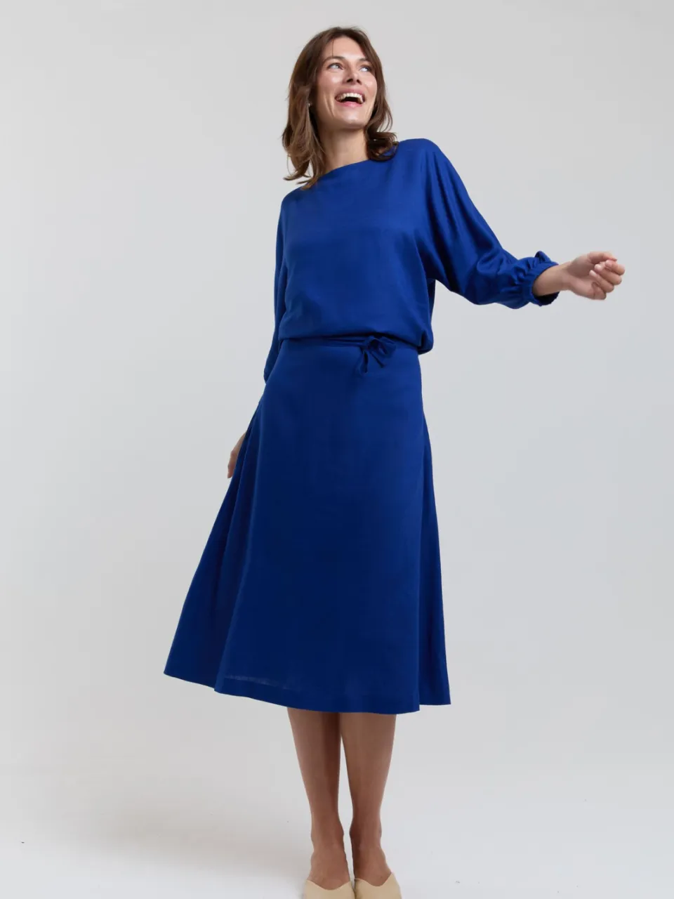 AYANI dames vegan Midi Jurk Andrea Oceaanblauw donkerblauw, foto 2