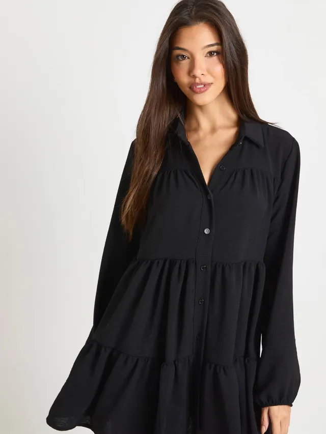 boohoo Dames Getextureerde gelaagde smock jurk Zwart