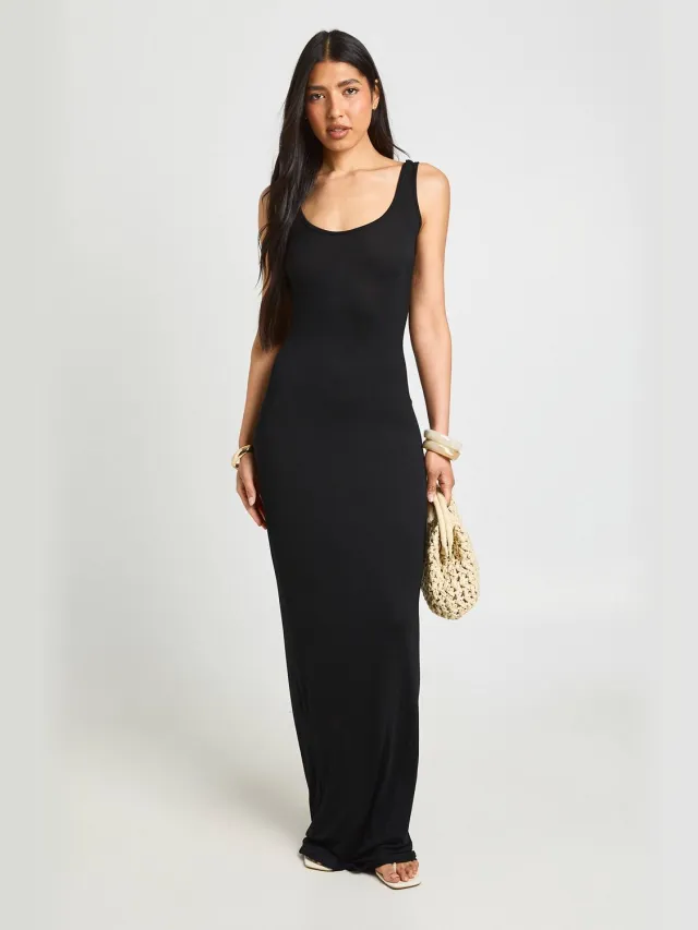 boohoo Dames Lange Basis Maxi Jurk Met Ronde Hals Zwart
