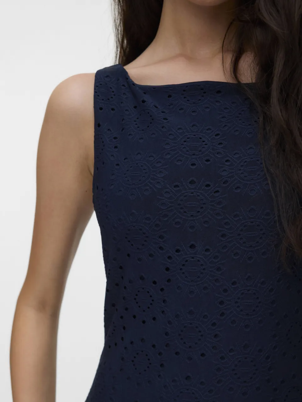 Vero Moda korte jurk broderie marineblauw, foto 5