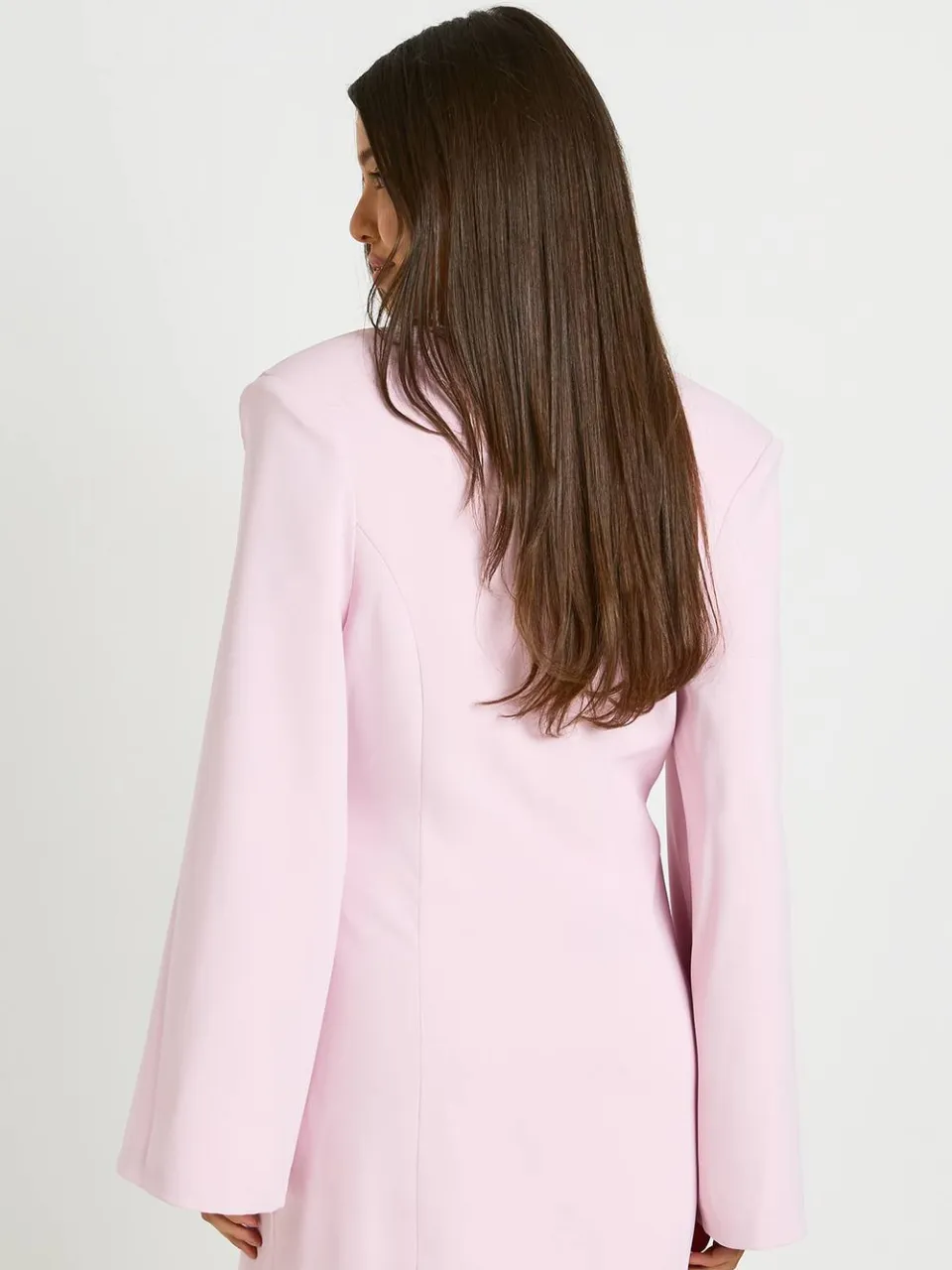boohoo Dames Getailleerde Blazerjurk Met Diepe V-hals En Gestructureerde Schoudervulling pastelroze, foto 2