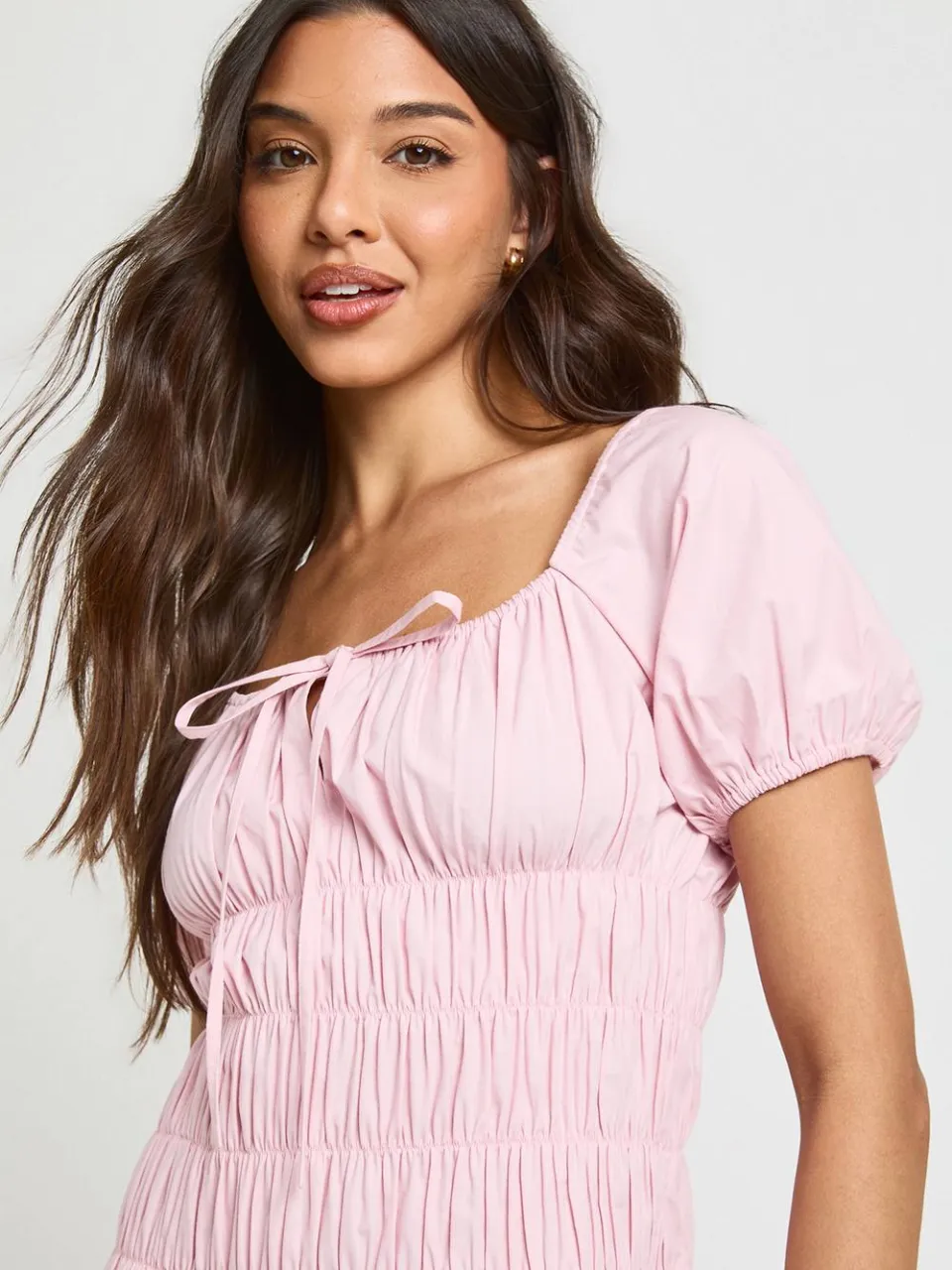 boohoo Dames Katoenen Poplin Mini Jurk Met Gerimpeld Lijfje En Pofmouwen baby roze, foto 4