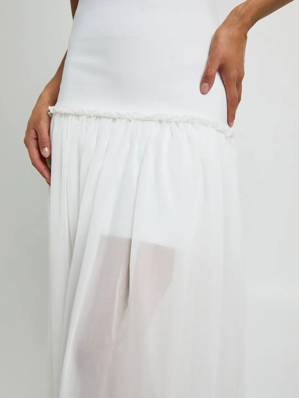 boohoo Dames Premium Bandage Bandeau Maxi Jurk ivoor, foto 4