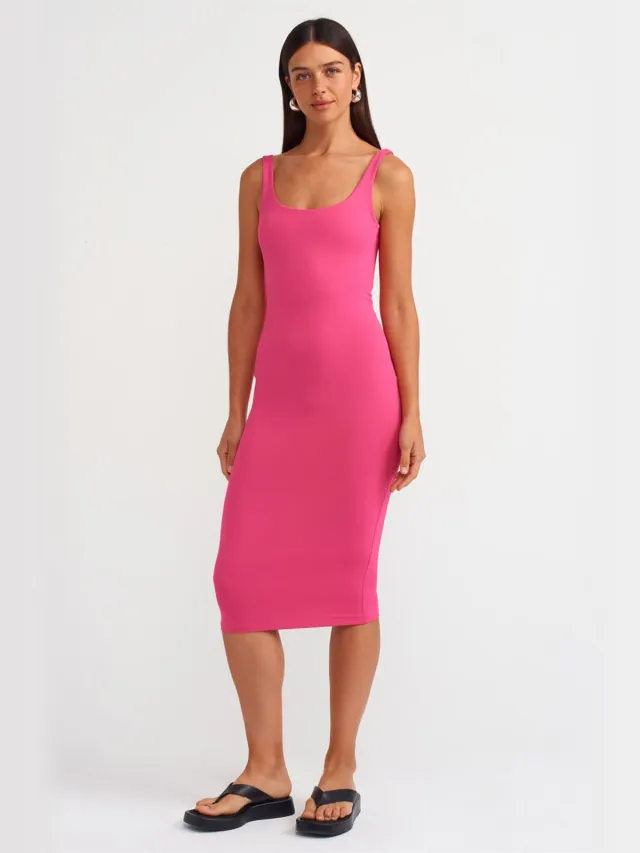 Dilvin Mouwloze Bodycon Midi Jurk Roze