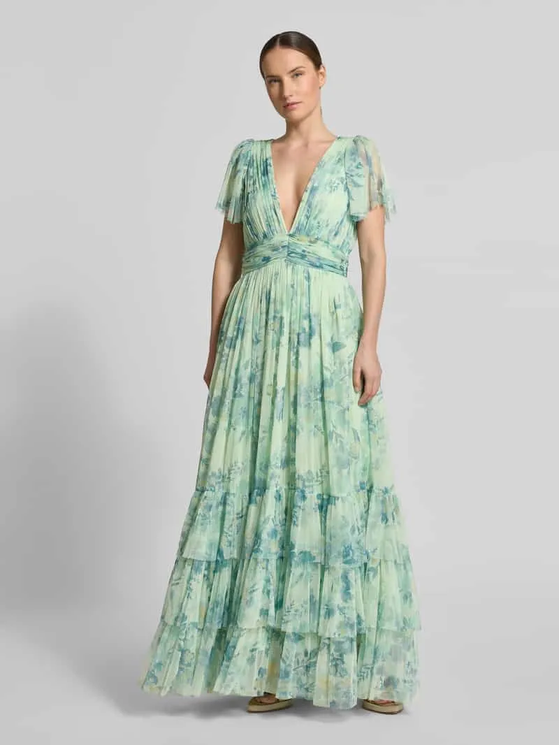 Lace & Beads regular fit avondjurk met ruches Groen