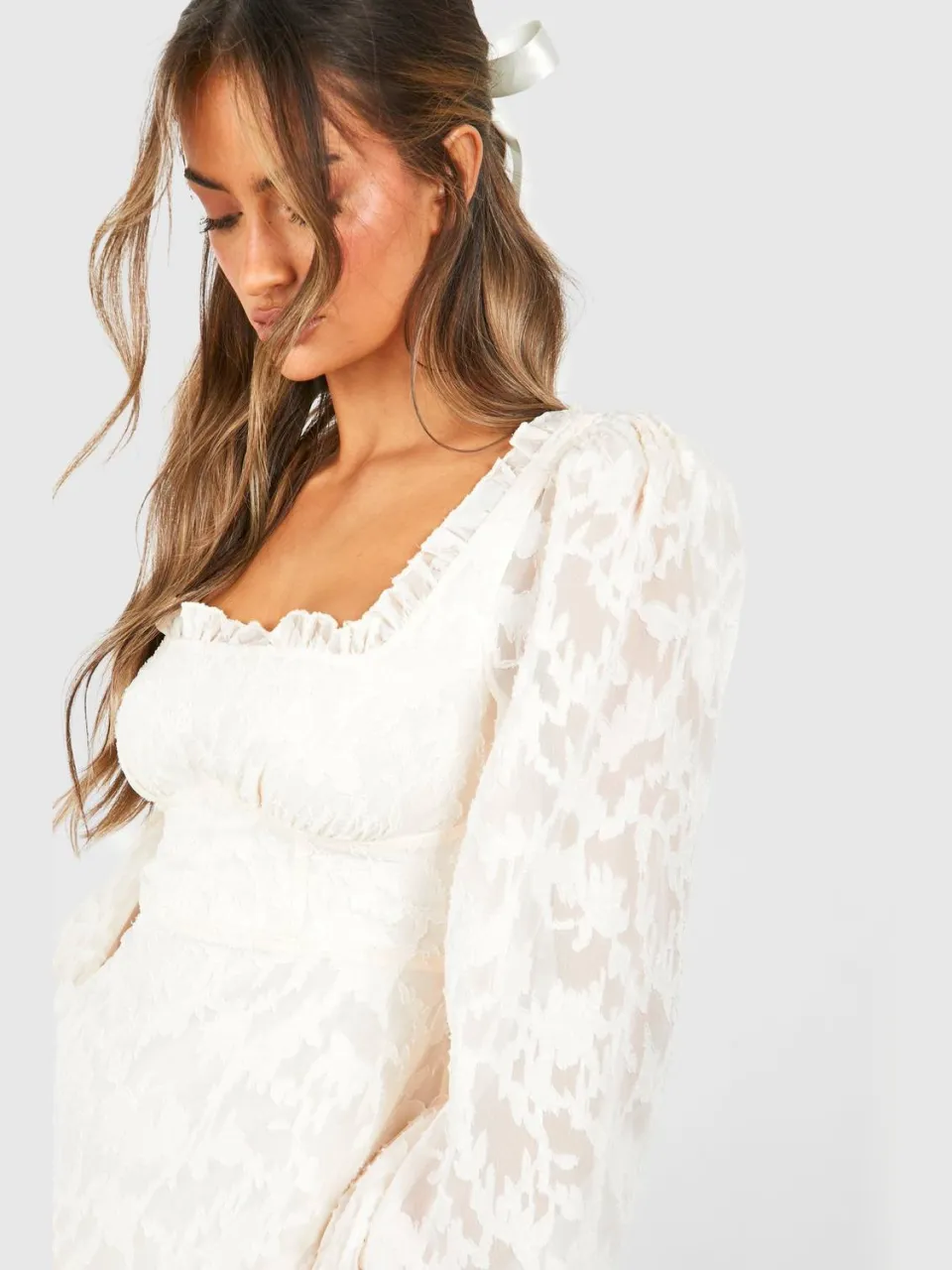 boohoo Dames Textured Corset Milkmaid Mini Dress crème, foto 4