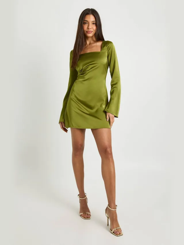 boohoo Dames Vierkante hals satijnen shiftjurk Olijf