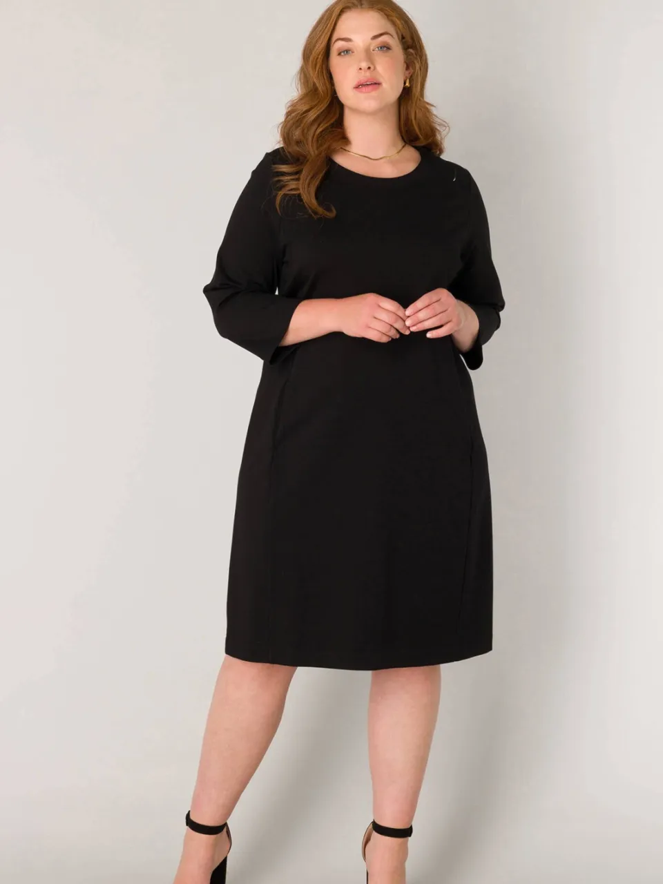 Base Level Curvy jurk Addy zwart, foto 4