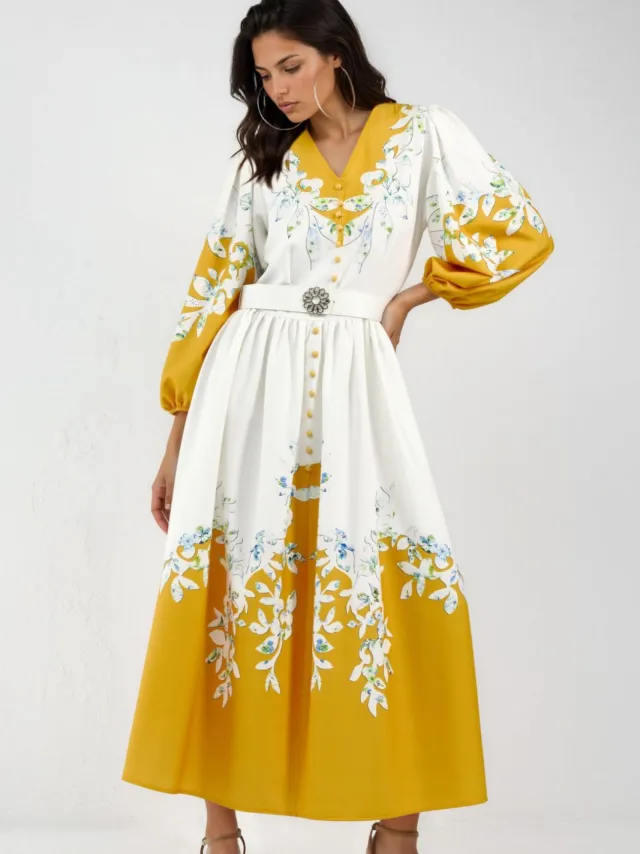 MSN Collection Bloemen Maxi Jurk met V-hals en Knoopdetails Geel