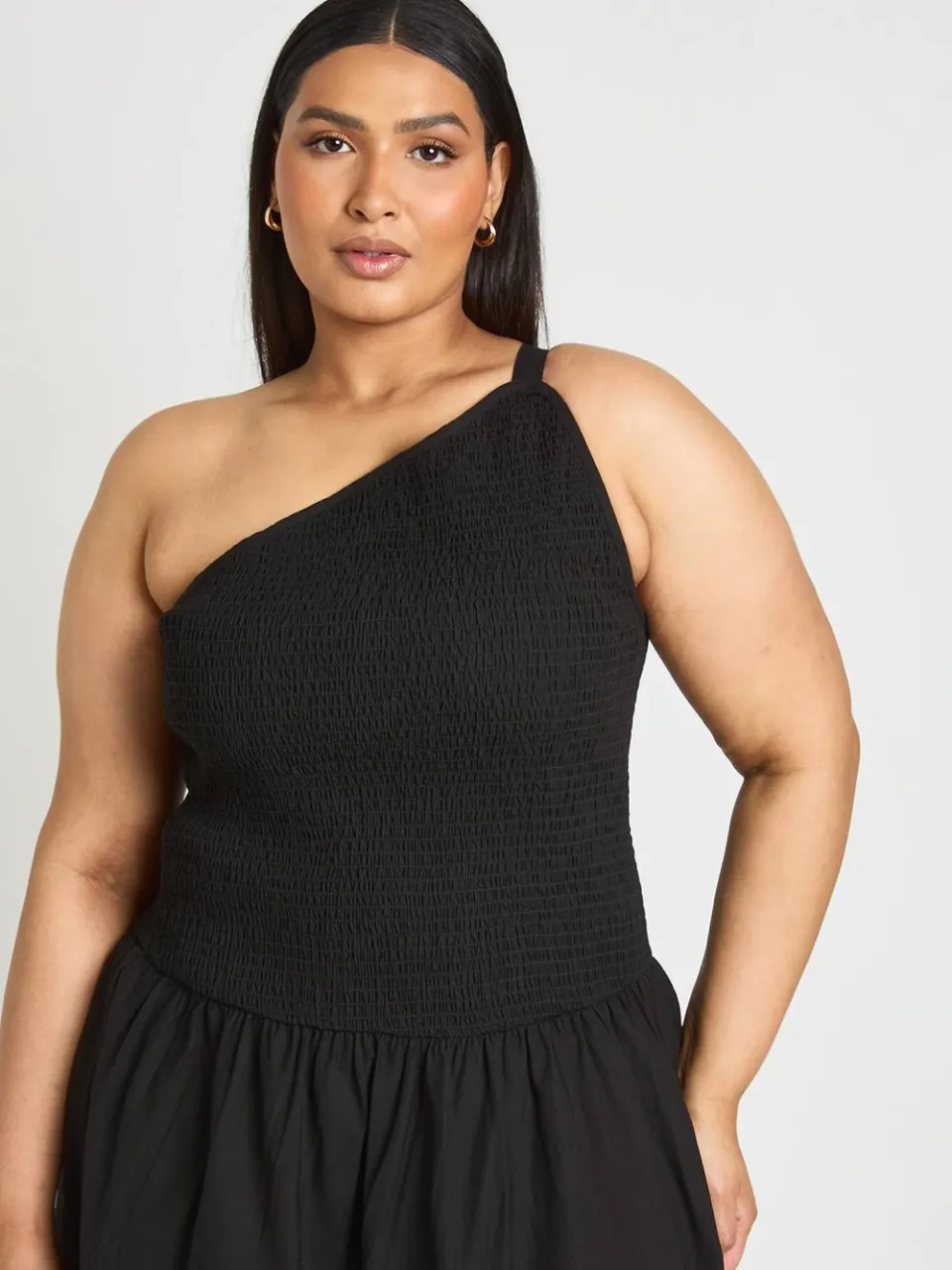 boohoo Dames Plus Asymmetrische Maxi-jurk Met Gerimpelde Body En Éen Schouder zwart, foto 4