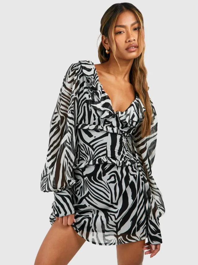 boohoo Dames Zebra Chiffon Ruffle Skater Jurk Multicolor