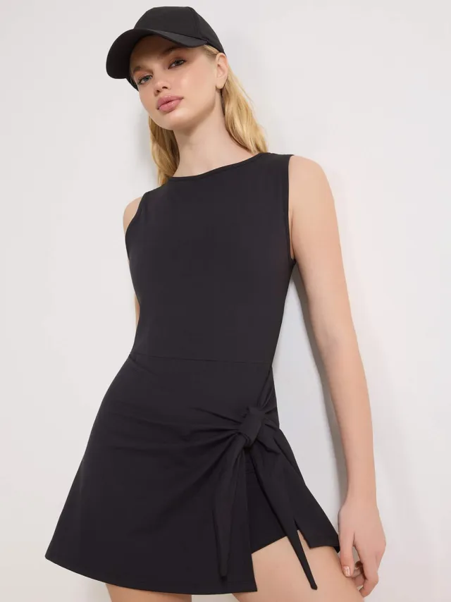 Trendyol TRENDYOLMİLLA Dames Zwart Effen Kort / Mini Mouwloos Sportkleding Double-breasted Jurken