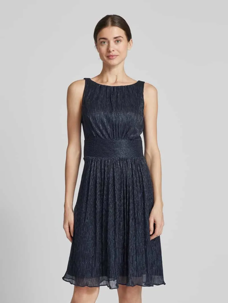 Swing Cocktailjurk met ronde hals Marineblauw