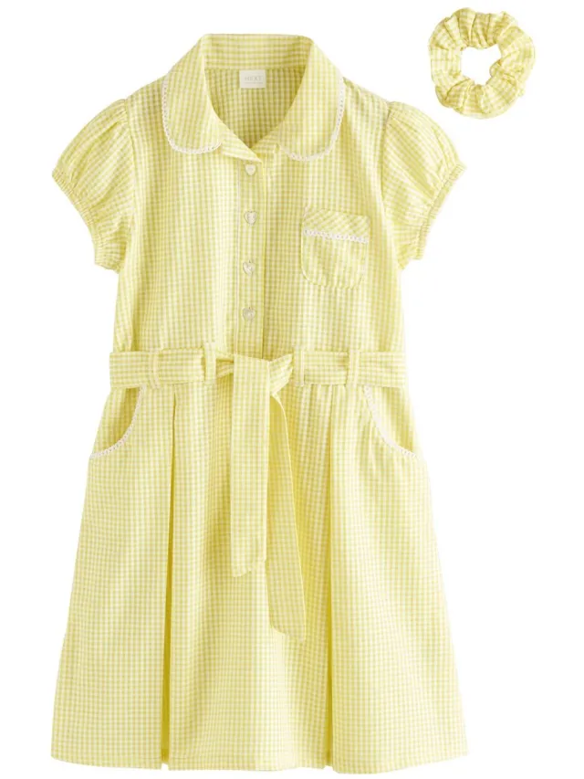 Next Meisjes - Katoenrijke schooljurk met ceintuur en scrunchie - Geel Yellow