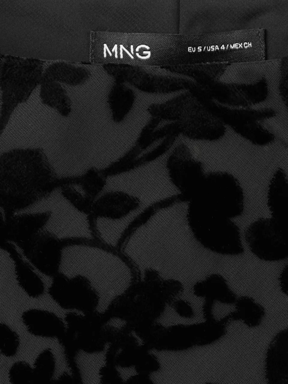Mango korte jurk met print - zwart, foto 6