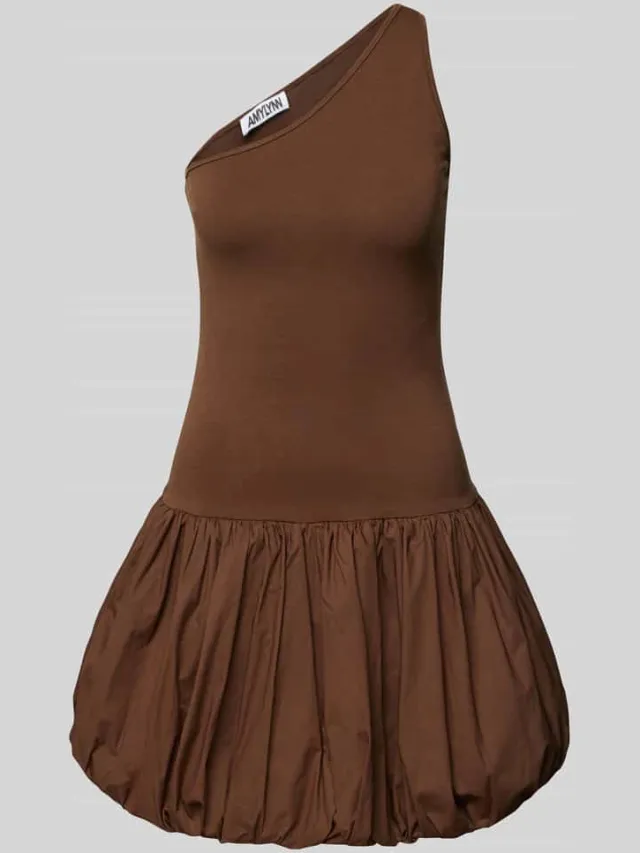 Amy Lynn Cocktailjurk met one shoulder-band, model 'Francesca' chocoladebruin, foto 2