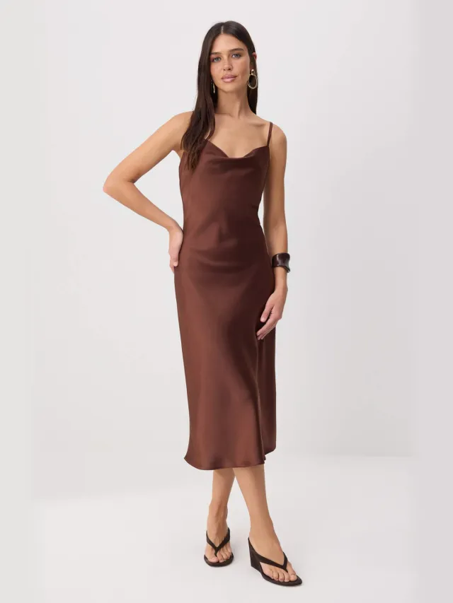 Trendyol TRENDYOLMİLLA Dames Bruin Effen Midi Mouwloos Slipjurken