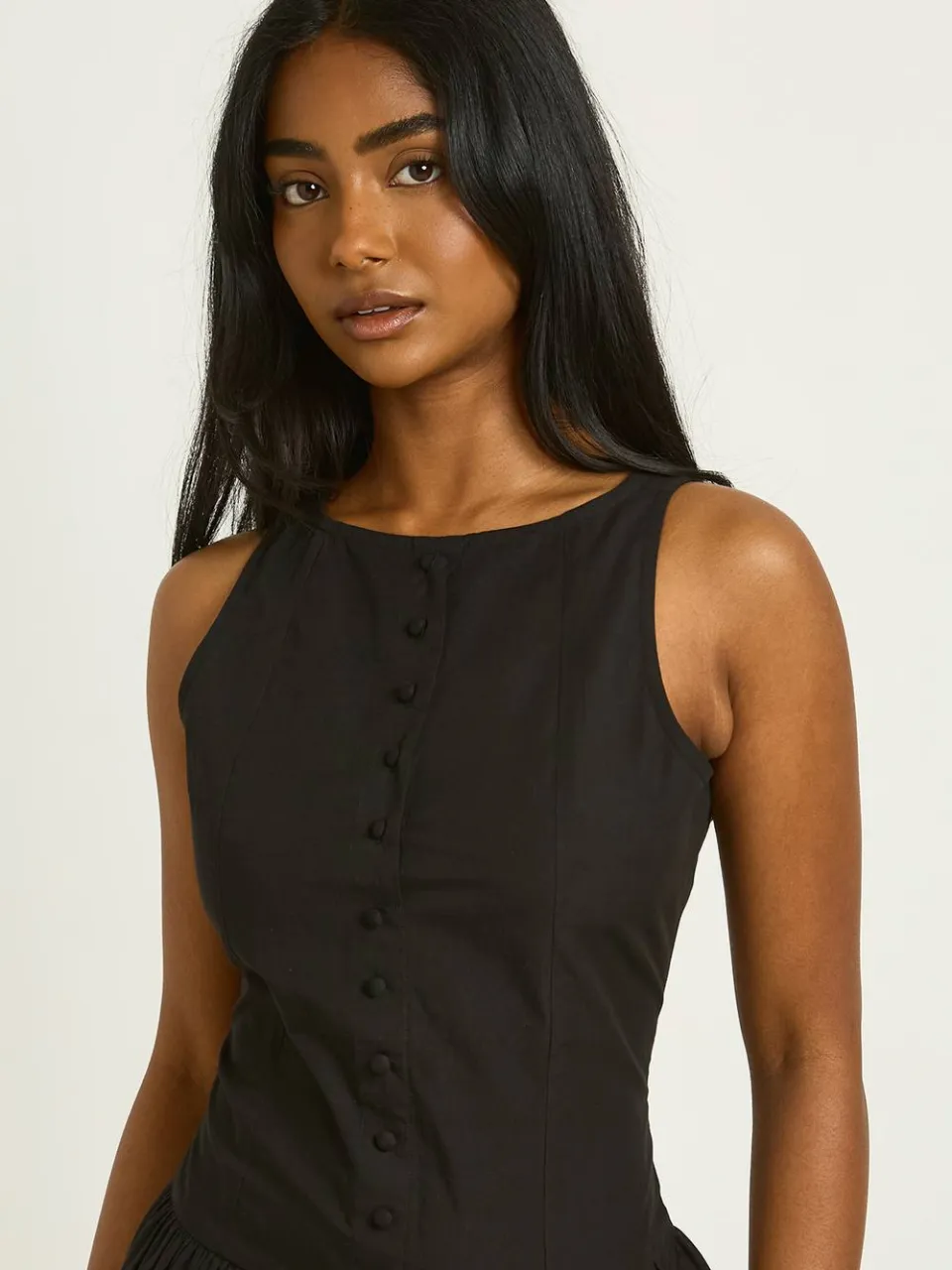 boohoo Dames Katoenen Poplin Doorknoop Mini Jurk Met Boothals zwart, foto 4