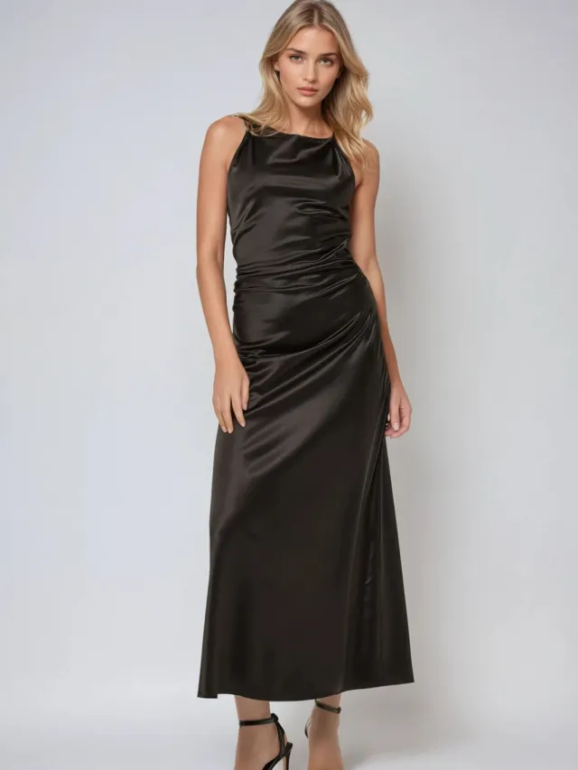 Hiccup Satin Maxi Jurk Zwart