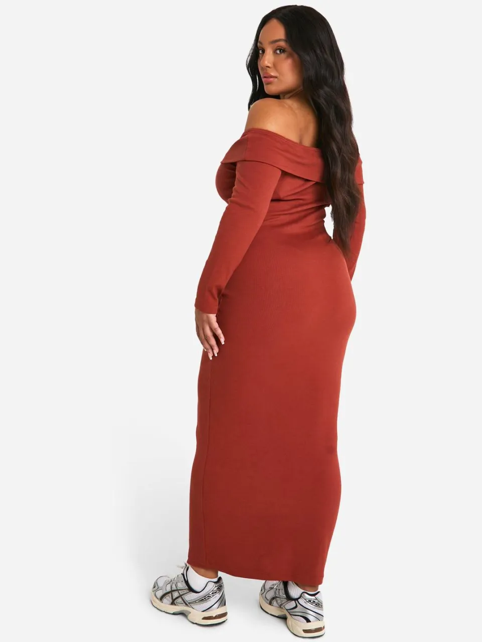 boohoo Dames Plus Basic Rib Bardot Maxi Jurk roest, foto 2