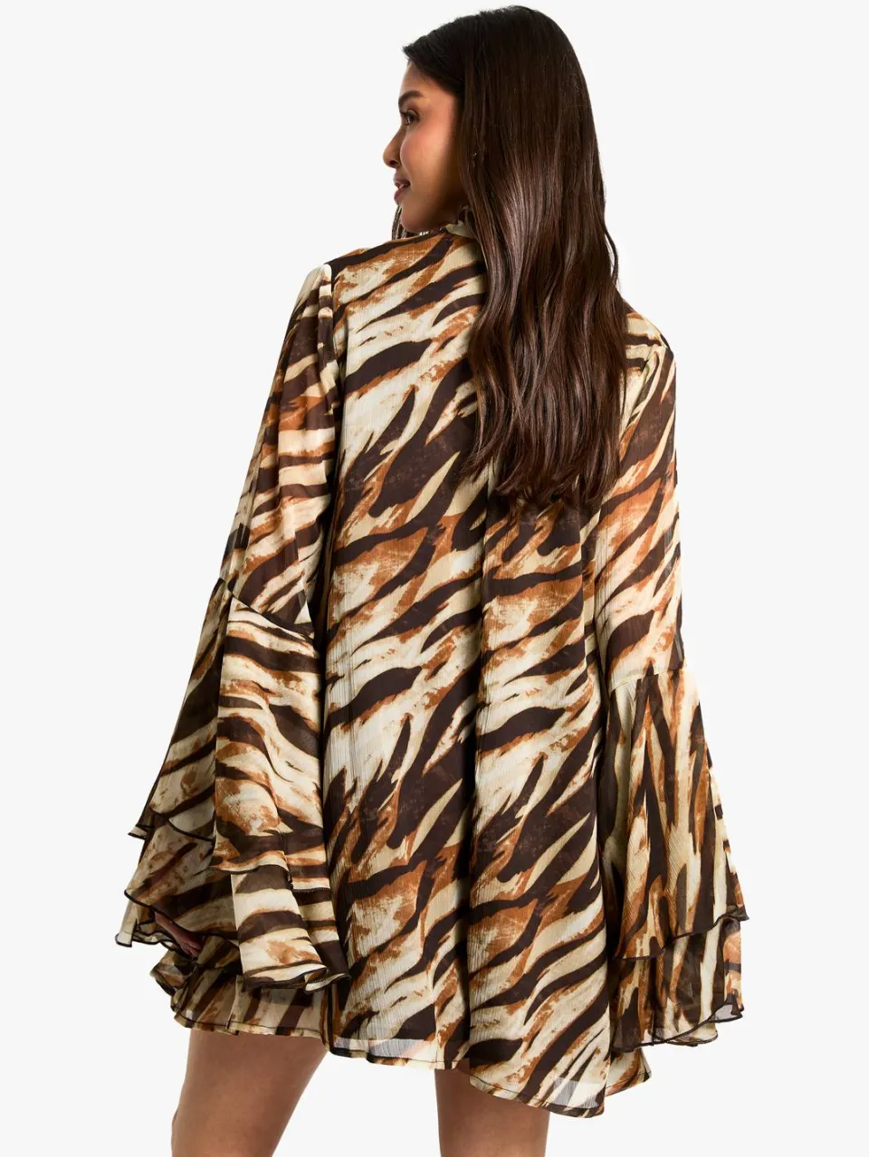 boohoo Dames Zebra Chiffon Smocking Jurk met Uitlopende Mouwen bruin, foto 2