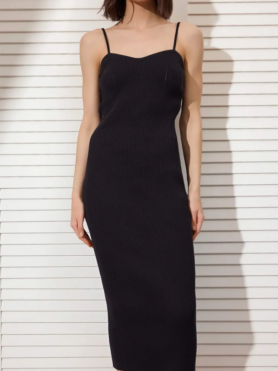 Trendyol TRENDYOLMİLLA Dames Zwart Effen Midi Mouwloos Avond / Dagelijks Bodycon Jurken, foto 2