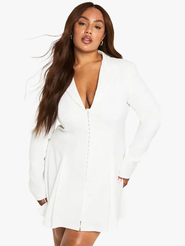 boohoo Dames Plus Op Maat Gemaakte Blazerjurk met Haak-en-Oog Detail en Getailleerde Taille Wit