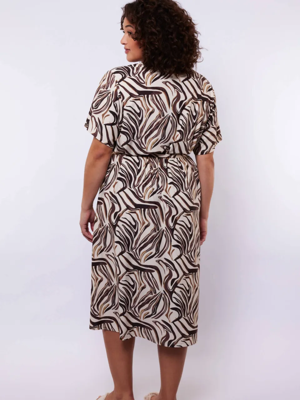 Exxcellent midi jurk beige, foto 3