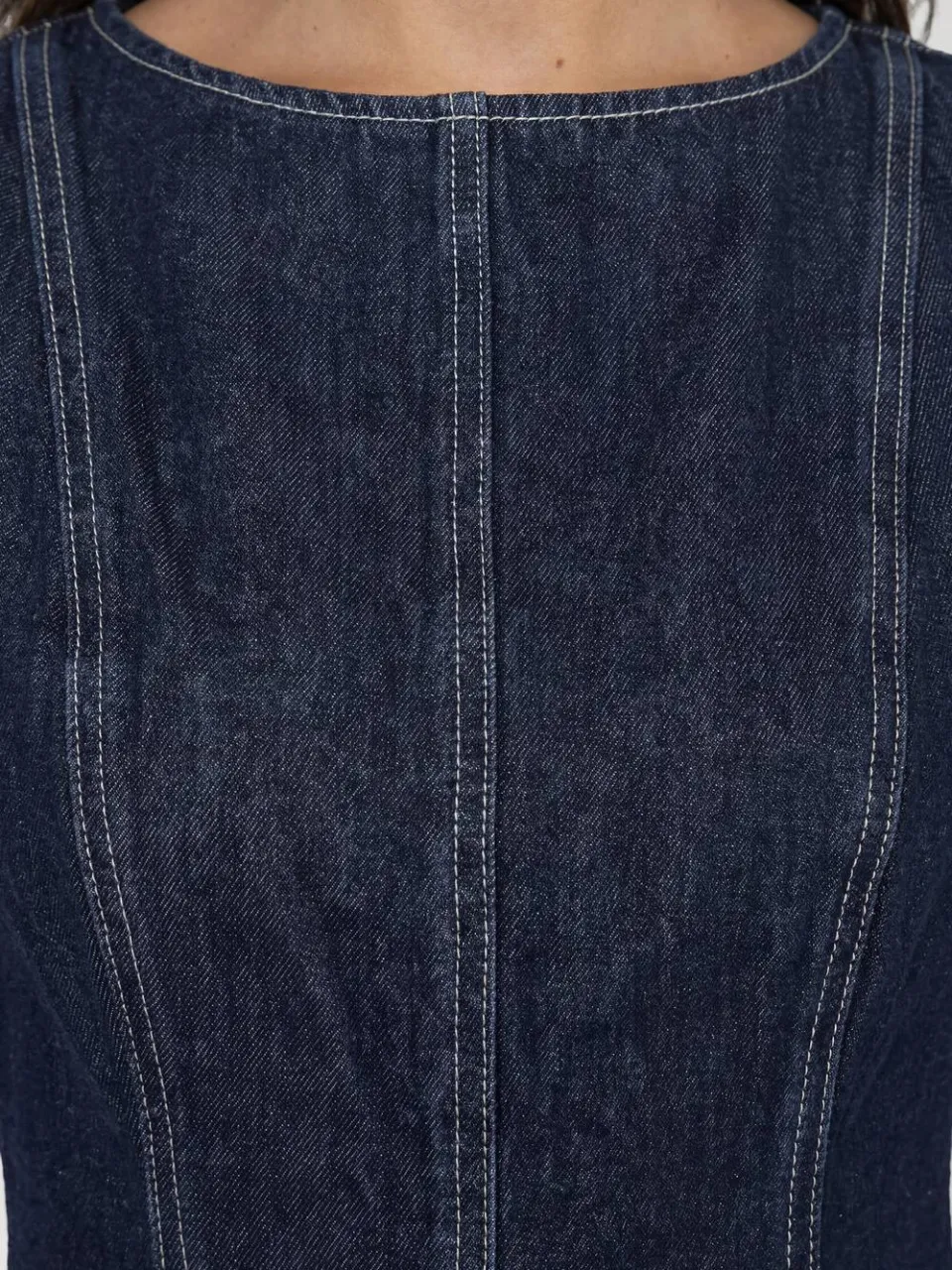 boohoo Dames Lange Mouwloze Denim Jurk Met Uitlopende Zoom, foto 2