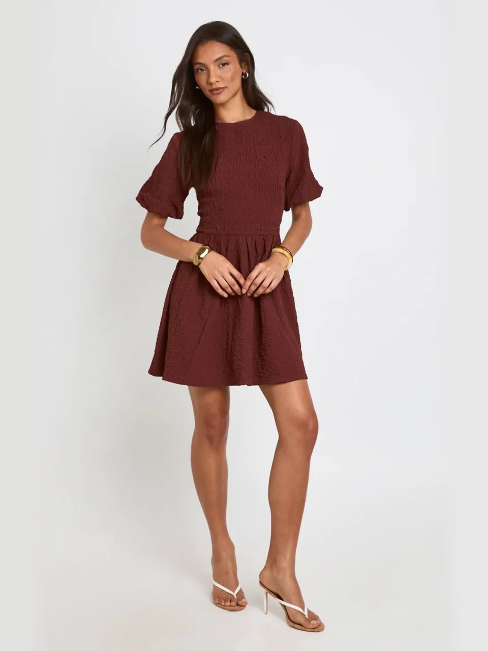 boohoo Dames Mini-jurk Met Structuur En Volumineuze Mouwen chocoladebruin, foto 2