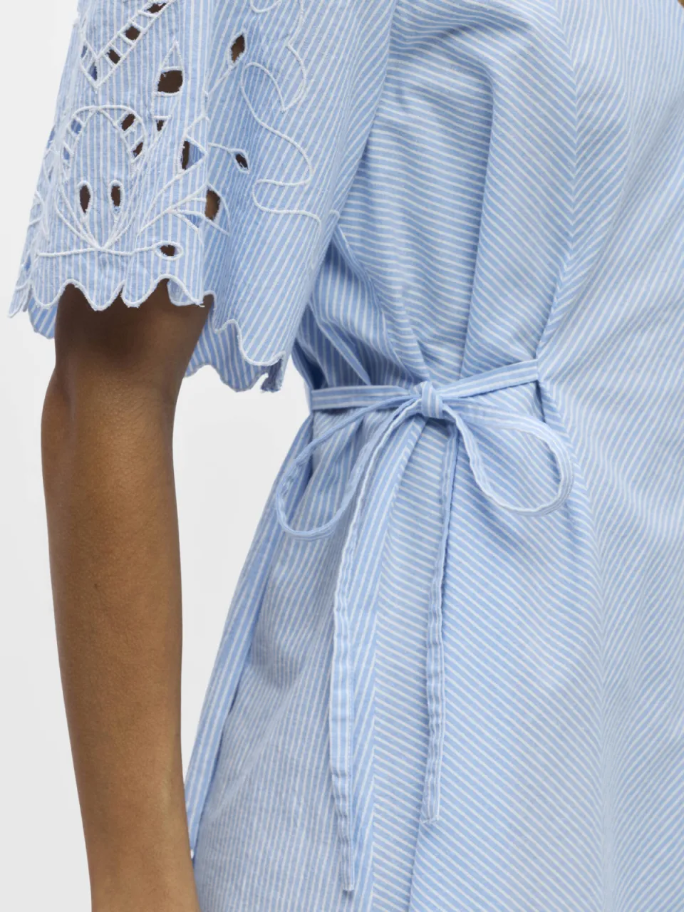 Object korte gestreepte broderie blousejurk - lichtblauw, foto 4