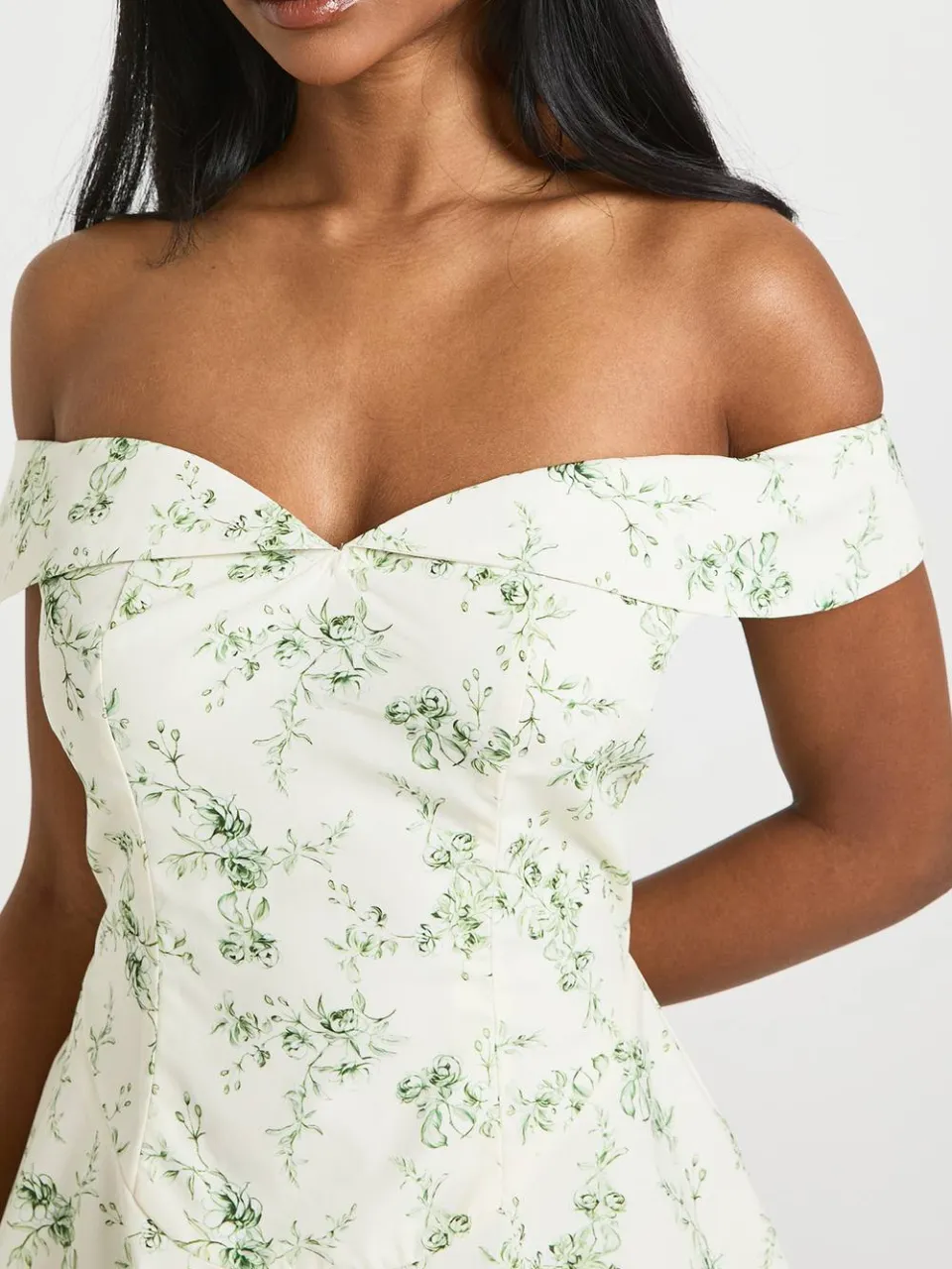 boohoo Dames Floral Print Bardot Skater Mini Dress groente, foto 4