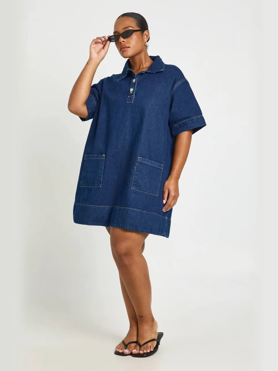 boohoo Dames Plus Korte Mouw Denim Jurk, foto 3