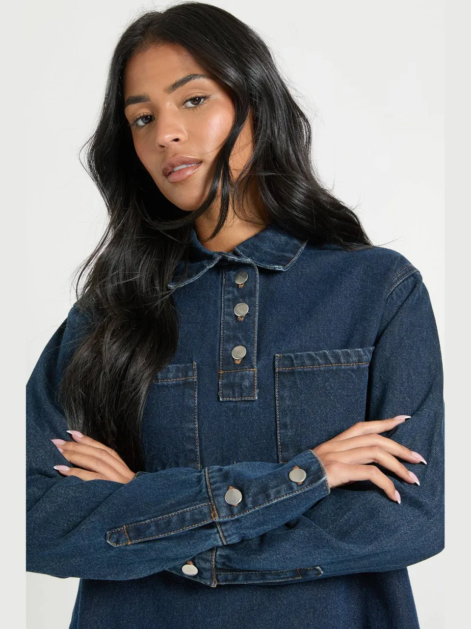 boohoo Dames Denimjurk met lange mouwen voor lange vrouwen, foto 4