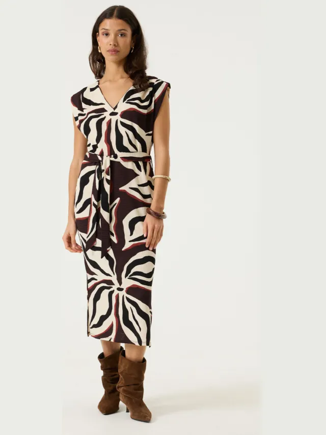 Garcia Jurk met print Bruin